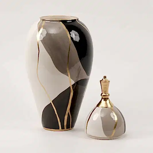 El Yapımı Siyah Gold Desenli Küp 38 cm