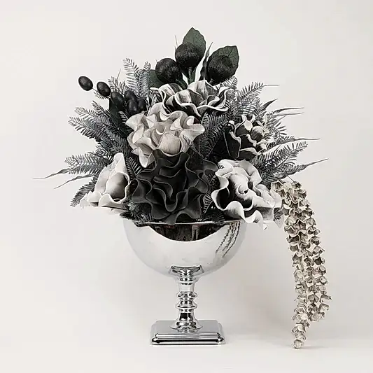 Yapay Çiçekli Kare Ayaklı Gümüş Vazo No:1