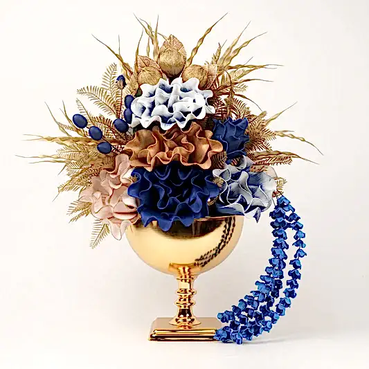 Yapay Çiçekli Kare Ayaklı Gold Vazo No:3