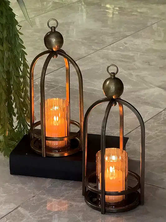 Antik İkili Yer Mumluğu